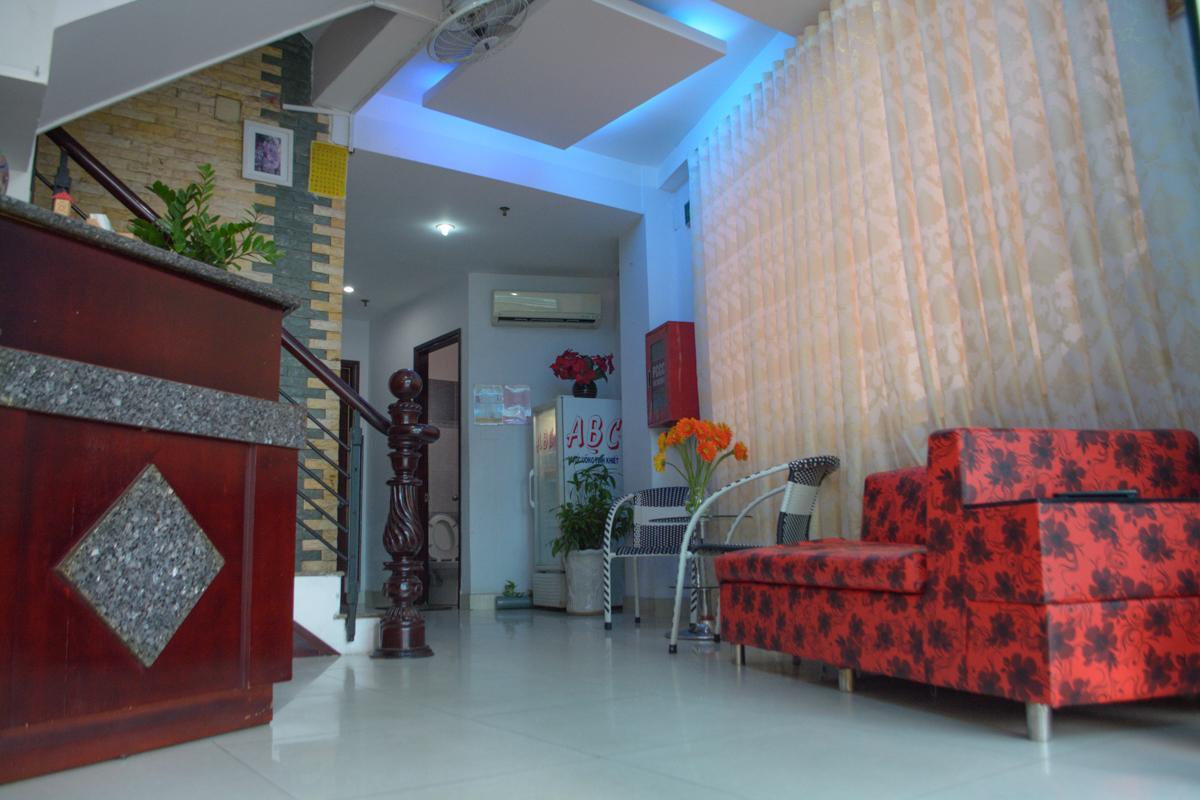 Lucky Hotel โฮจิมินห์ซิตี้ ภายนอก รูปภาพ