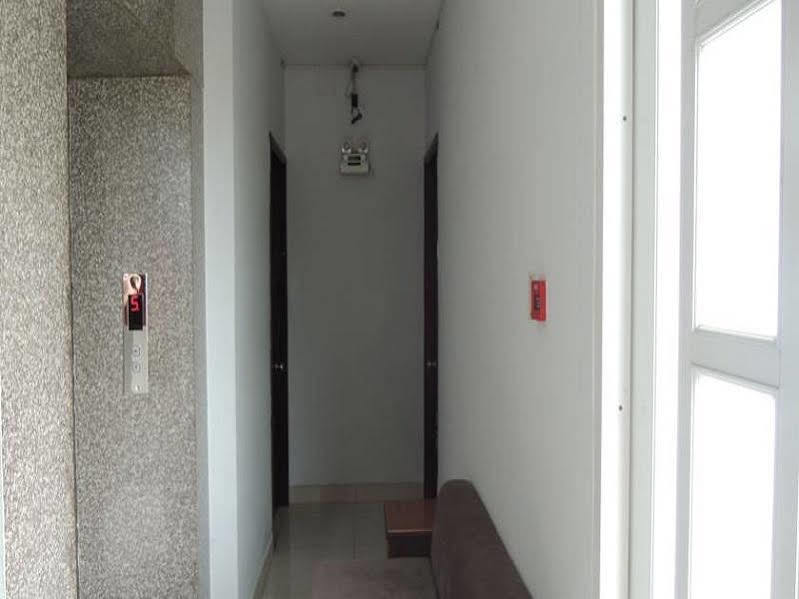 Lucky Hotel โฮจิมินห์ซิตี้ ภายนอก รูปภาพ